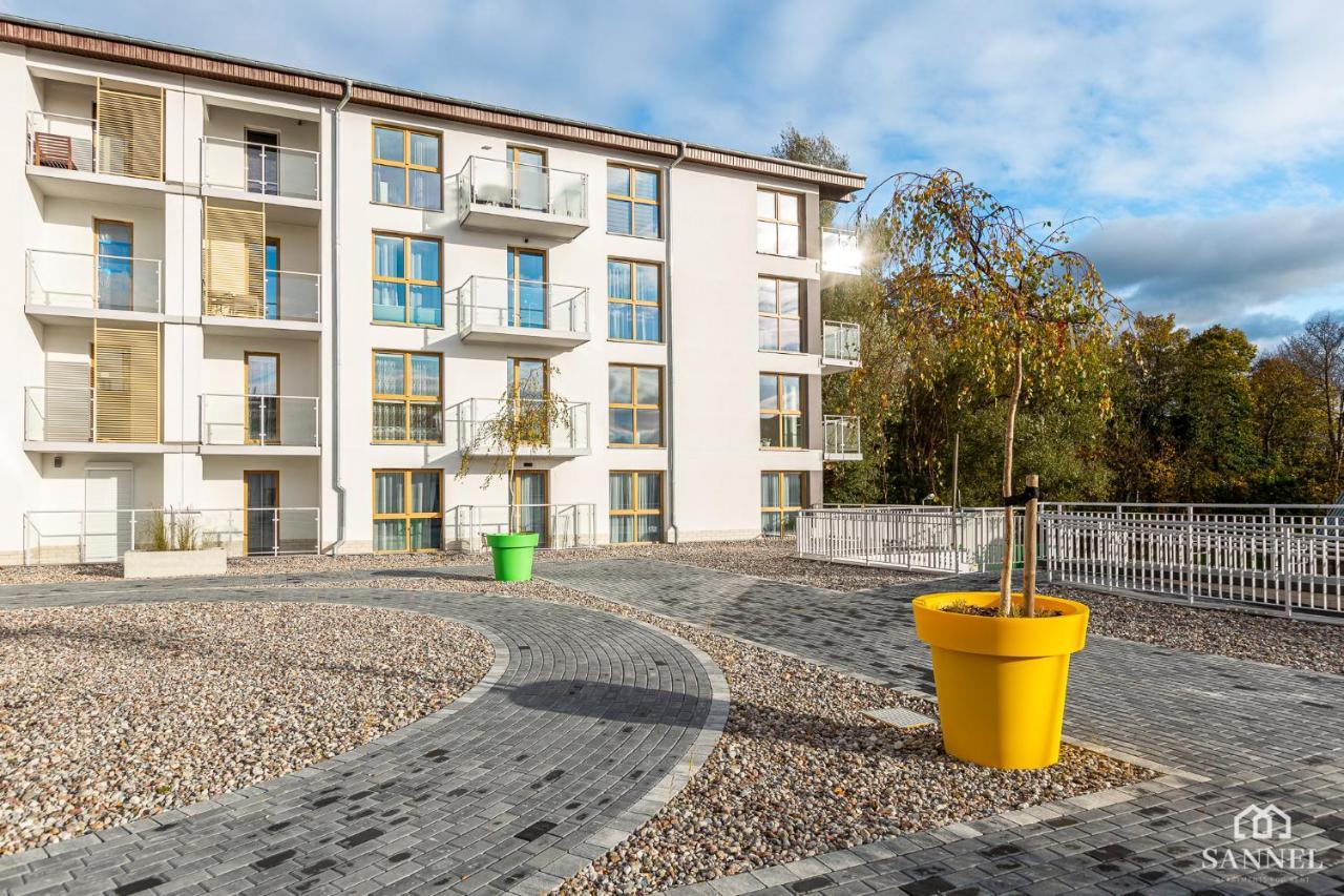 Apartament Lazure Przy Lesie-Sloneczne Tarasy Dziwnowek-Sannel Apartments For Rent Dış mekan fotoğraf