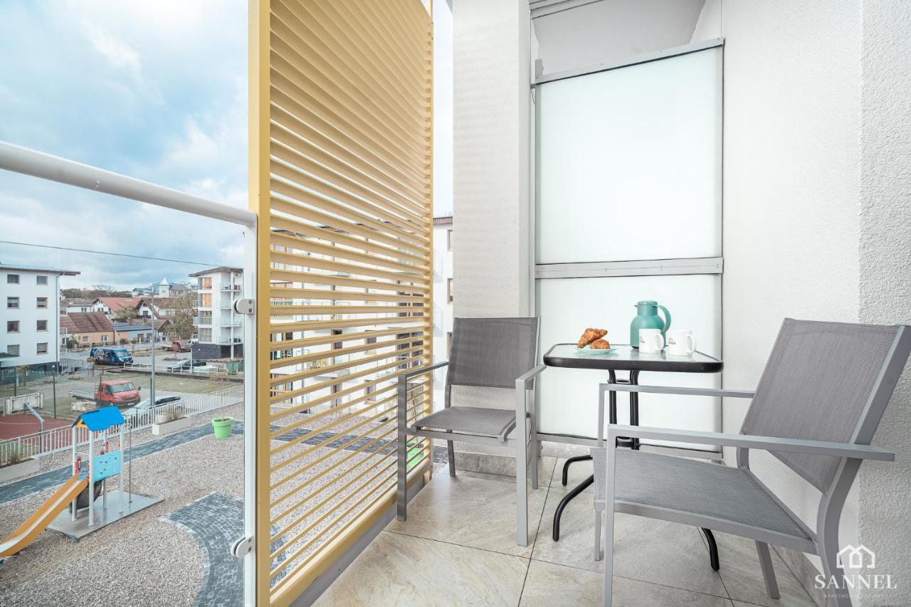 Apartament Lazure Przy Lesie-Sloneczne Tarasy Dziwnowek-Sannel Apartments For Rent Dış mekan fotoğraf