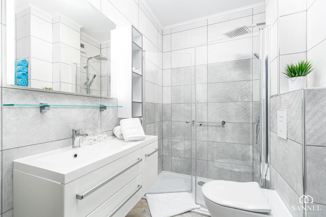 Apartament Lazure Przy Lesie-Sloneczne Tarasy Dziwnowek-Sannel Apartments For Rent Dış mekan fotoğraf